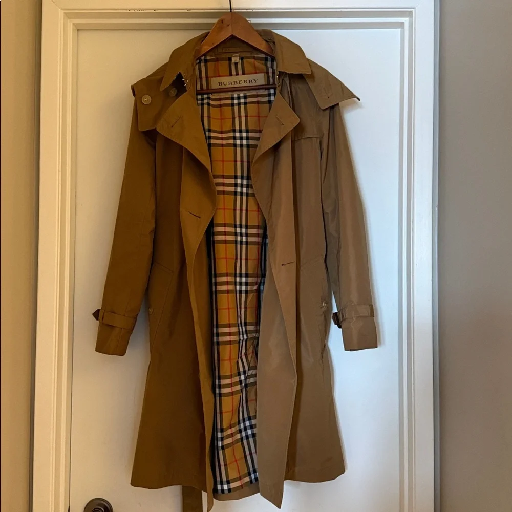Burberry taffeta trench coat size US 4 - Picture 2 of 13